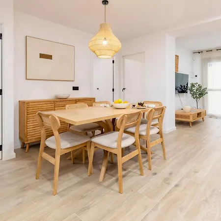 Travel Habitat - Familiar & Espacioso De 3 *